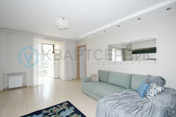
  Продается 4-комн. квартира, 94.7 м², Арнольда Нейбута ул, д. 14
. Фото 5.