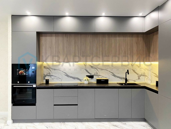 
  Продается 2-комн. квартира, 77 м², Октябрьская ул, д. 87
. Фото 2.