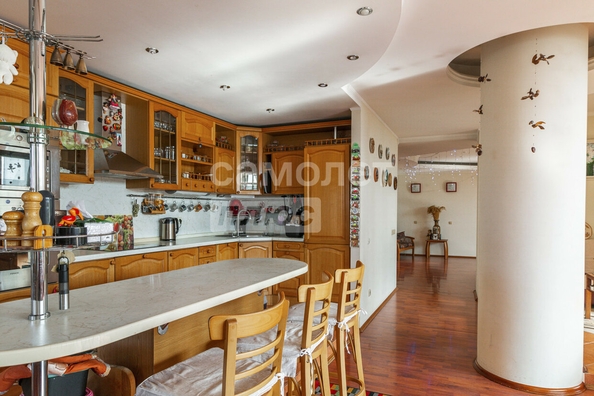 
  Продается 4-комн. квартира, 439 м², Краснофлотская ул, д. 15
. Фото 1.