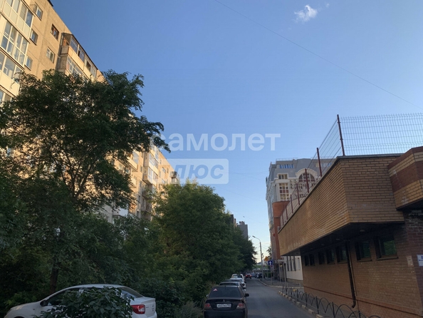 
  Продается 2-комн. квартира, 52.2 м², Чехова ул, д. 3
. Фото 3.