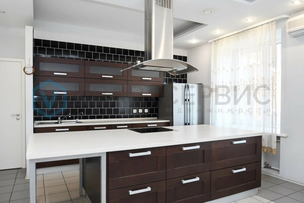 
  Продается 3-комн. квартира, 155 м², Кольцевая 2-я ул, д. 3к1
. Фото 5.