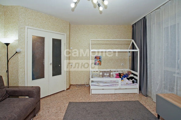 
  Продается 1-комн. квартира, 40.3 м², Тарская ул, д. 261к1
. Фото 1.