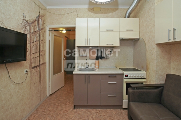 
  Продается 1-комн. квартира, 40.3 м², Тарская ул, д. 261к1
. Фото 4.