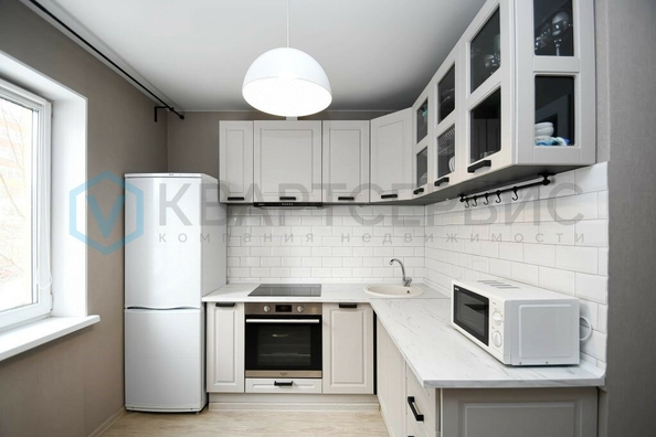 
  Продается 1-комн. квартира, 36.9 м², Космический пр-кт, д. 16Ак1
. Фото 4.