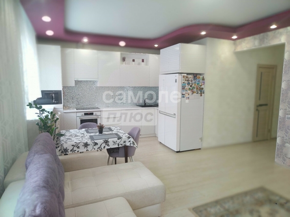 
  Продается 2-комн. квартира, 54 м², ЖК Изумрудный берег, дом 1.1
. Фото 1.