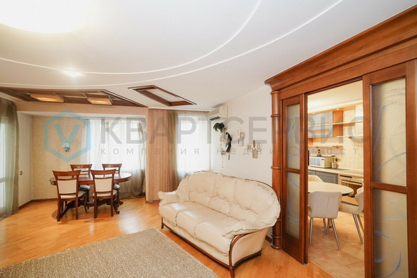 
  Продается 4-комн. квартира, 140.6 м², Маршала Жукова ул, д. 105
. Фото 2.