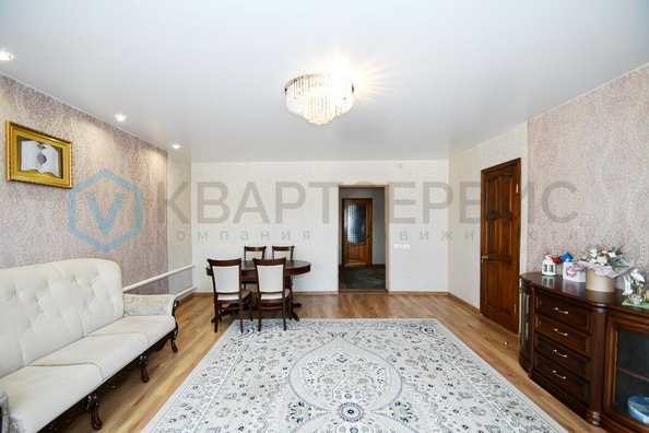 
  Продается дом, 143.8 м², Омск
. Фото 3.