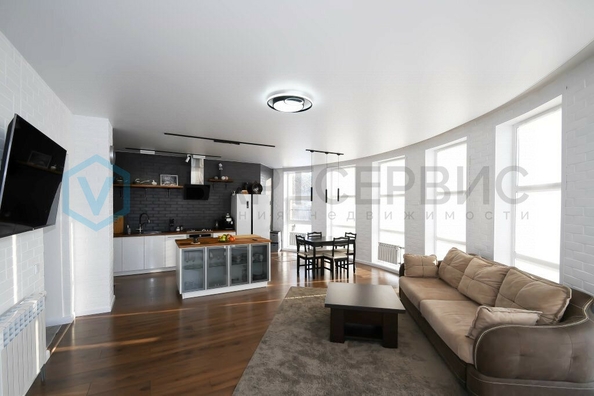 
  Продается дом, 260 м², село Розовка
. Фото 2.