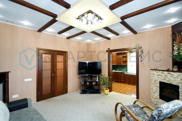 
  Продается дом, 300 м², Омск
. Фото 2.