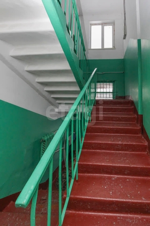 
  Продается 2-комн. квартира, 40.2 м², Целинная ул, д. 9
. Фото 2.