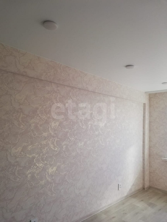 
  Продается 1-комн. квартира, 33 м², 75-й гвардейской бригады, д. 10
. Фото 3.