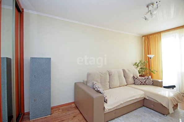 
  Продается 2-комн. квартира, 47.5 м², Железнодорожная 1-я ул, д. 18/1
. Фото 2.