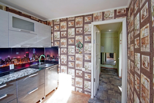 
  Продается 1-комн. квартира, 30.1 м², Орджоникидзе ул, д. 88
. Фото 2.