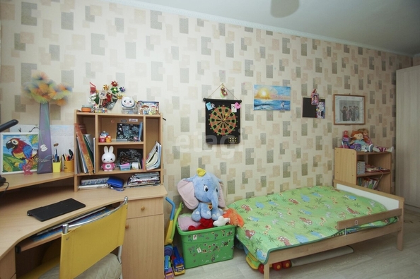 
  Продается 3-комн. квартира, 55.4 м², Романенко ул, д. 2
. Фото 1.