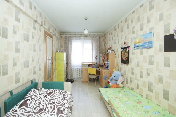 
  Продается 3-комн. квартира, 55.4 м², Романенко ул, д. 2
. Фото 2.