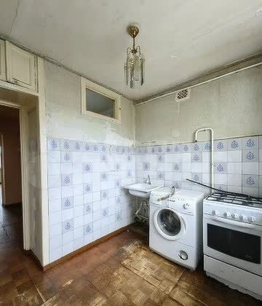 
  Продается 3-комн. квартира, 61.4 м², Камерный пер, д. 50
. Фото 3.
