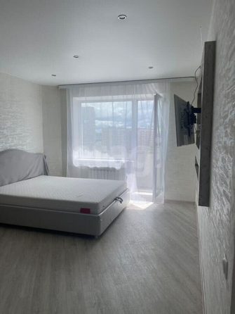
  Продается 1-комн. квартира, 37.1 м², Крупской ул, д. 19/3
. Фото 2.