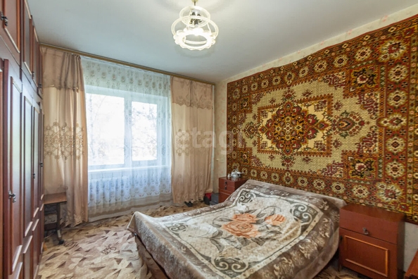 
  Продается 2-комн. квартира, 52.9 м², Химиков ул, д. 12
. Фото 2.