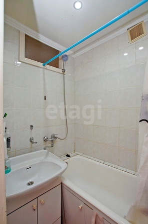 
  Продается 3-комн. квартира, 55.4 м², Чайковского ул, д. 1
. Фото 4.