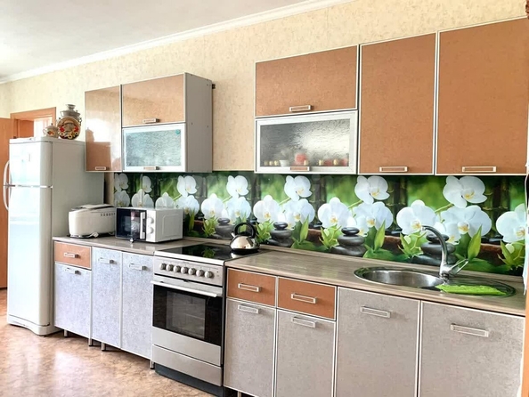 
  Продается 2-комн. квартира, 64.9 м², Железнодорожная 1-я ул, д. 20
. Фото 4.