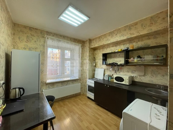 
  Продается 3-комн. квартира, 63.7 м², Перелета ул, д. 20
. Фото 4.