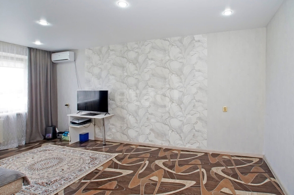 
  Продается 1-комн. квартира, 33.3 м², Космический пр-кт, д. 101к1
. Фото 3.
