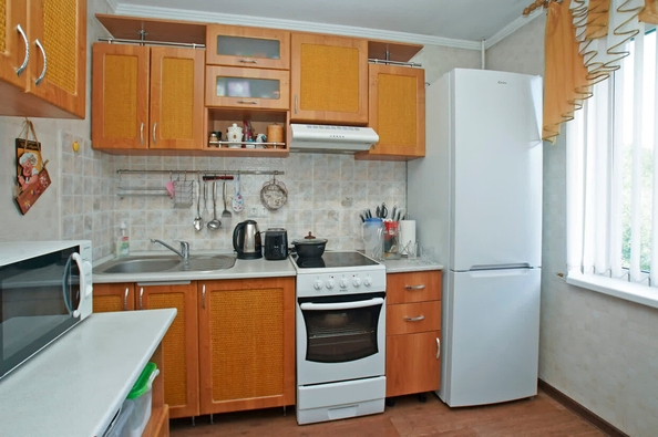 
  Продается 1-комн. квартира, 36.5 м², Батумская ул, д. 28/1
. Фото 1.