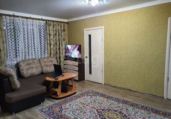 
  Продается 3-комн. квартира, 42 м², Учебная ул, д. 202
. Фото 2.