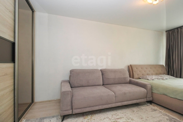 
  Продается 1-комн. квартира, 36.2 м², Крупской ул, д. 38
. Фото 3.