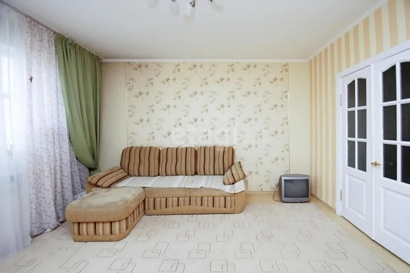 
  Продается 3-комн. квартира, 74.5 м², Богдана Хмельницкого ул, д. 38
. Фото 1.