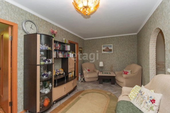 
  Продается 4-комн. квартира, 64.7 м², Рокоссовского ул, д. 10/1
. Фото 1.