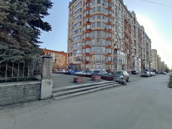 
  Продается 3-комн. квартира, 117.8 м², Масленникова ул, д. 72
. Фото 2.