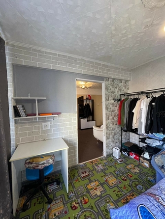 
  Продается 3-комн. квартира, 50 м², Бородина ул, д. 37
. Фото 2.
