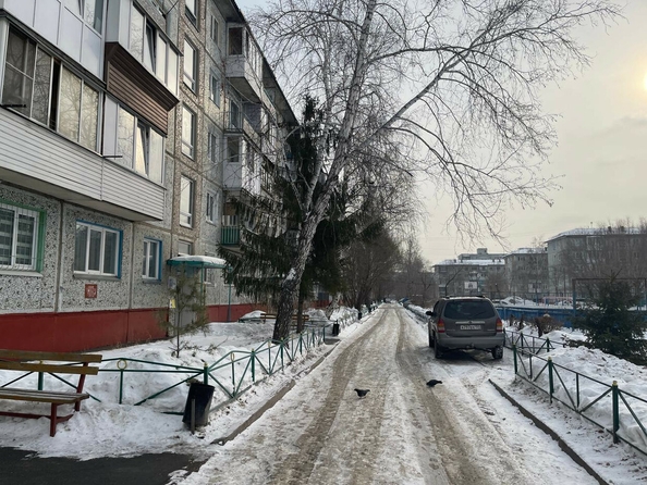 
  Продается 4-комн. квартира, 76 м², Сибирский пр-кт, д. 8
. Фото 3.