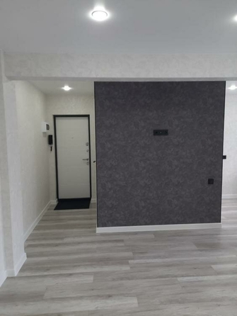 
  Продается 1-комн. квартира, 31 м², Космический пр-кт, д. 53
. Фото 2.
