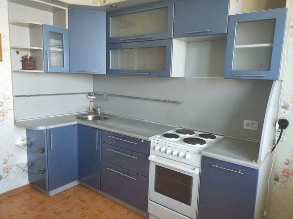 
  Продается 1-комн. квартира, 40.6 м², Кирова ул, д. 12
. Фото 5.