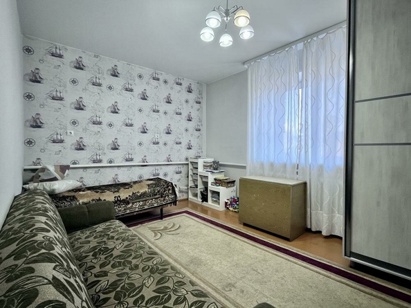 
  Продается дом, 217 м², Калачинск
. Фото 4.