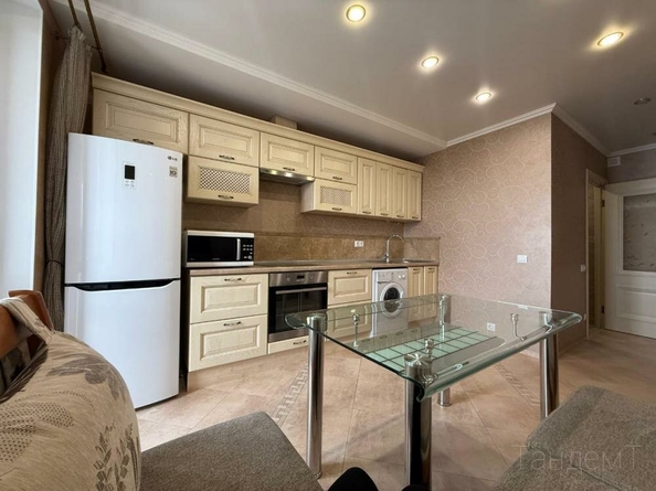 
  Продается 1-комн. квартира, 43.8 м², Комарова пр-кт, д. 21к2
. Фото 1.