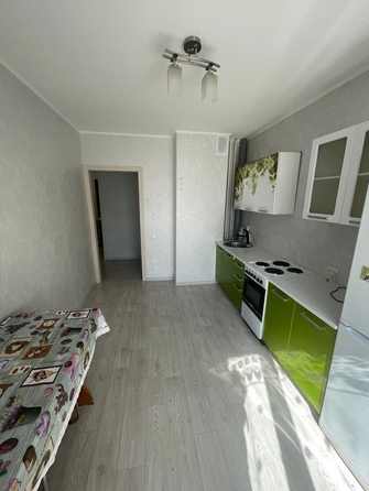 
  Продается 1-комн. квартира, 46.3 м², Осоавиахимовская ул, д. 181к3
. Фото 3.