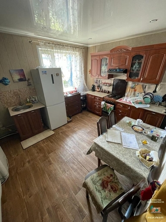 
  Продается дом, 60 м², Омск
. Фото 2.