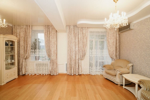 
  Продается 4-комн. квартира, 117.3 м², Химиков ул, д. 31
. Фото 2.