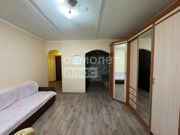 
  Продается 1-комн. квартира, 36.8 м², Молодогвардейская ул, д. 17
. Фото 5.