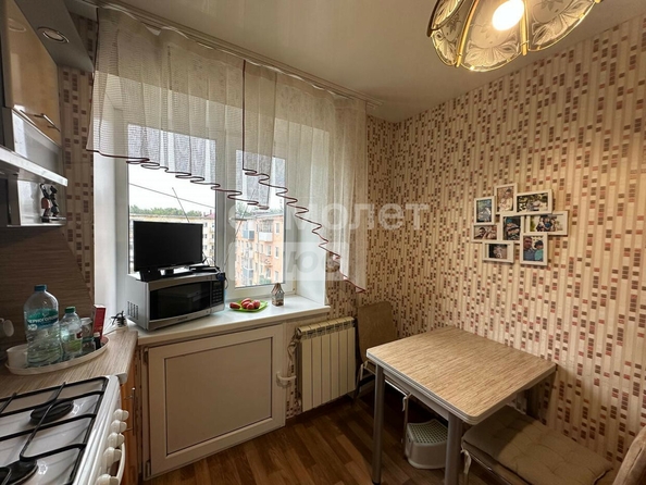 
  Продается 3-комн. квартира, 43.7 м², Нефтезаводская ул, д. 10
. Фото 3.
