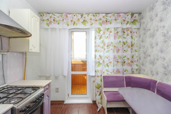 
  Продается 3-комн. квартира, 65.6 м², Ватутина ул, д. 28
. Фото 5.