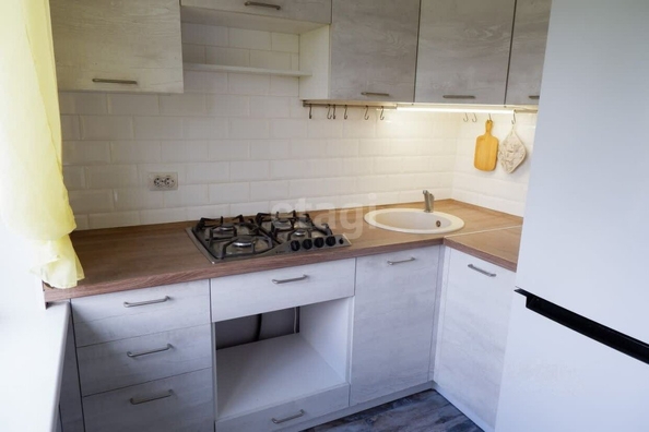 
  Продается 3-комн. квартира, 60 м², Калинина ул, д. 10
. Фото 5.