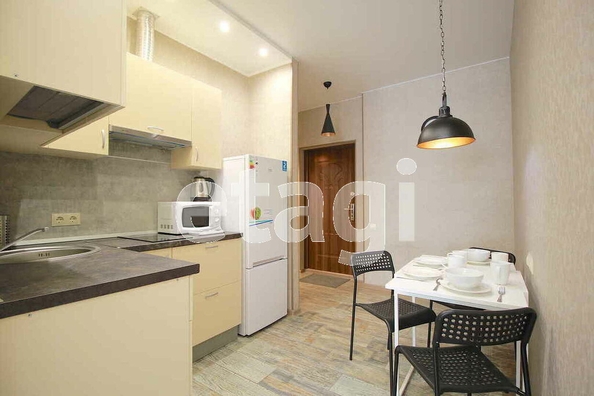 
  Продается 2-комн. квартира, 45 м², Госпитальная ул, д. 19А
. Фото 5.