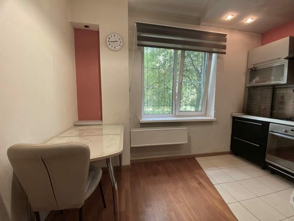 
  Продается 1-комн. квартира, 37.8 м², Дмитриева ул, д. 2/4
. Фото 4.