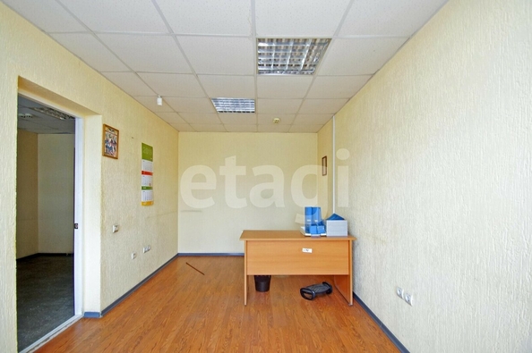 
  Сдается офис, 386 м², Нефтезаводская ул, д. 38Ек1
. Фото 4.