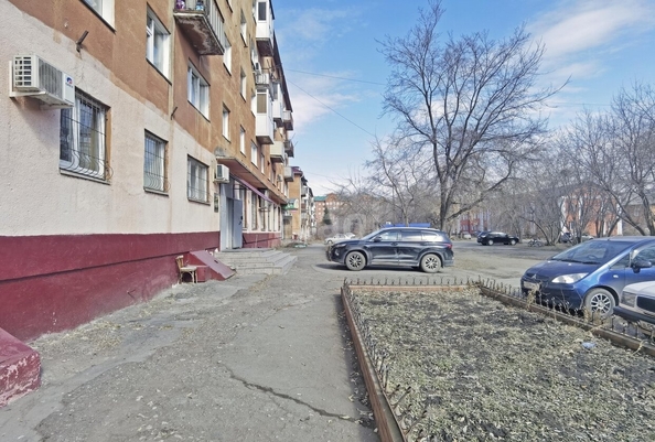 
  Сдается торговая площадь, 60 м², 16-й военный городок, д. 374
. Фото 2.