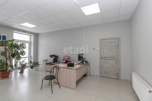 
  Сдается офис, 250 м², 22 Декабря ул, д. 108
. Фото 2.